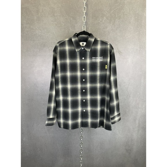 BIG HIT OFFICIAL BTS SEOUL MIC DROP Official Merch SZ M - Picture 1 of 9